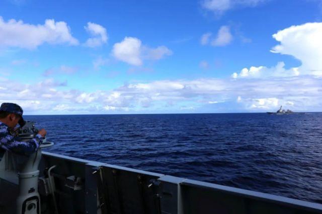 美舰擅闯中国西沙领海，南部战区：跟踪监视并予以警告驱离